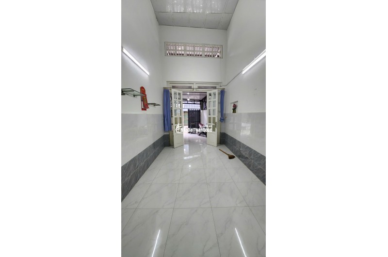 Cần bán nhà phố Q7 sổ riêng không quy hoạch giá rẻ